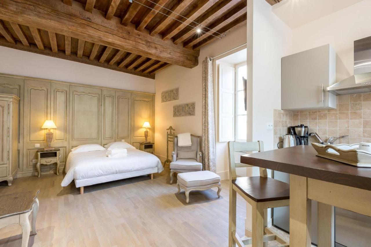 Le Cara - 4 Appartements Calmes Et Chics Au Coeur De Beaune Beaune (Cote d'Or) Exterior foto