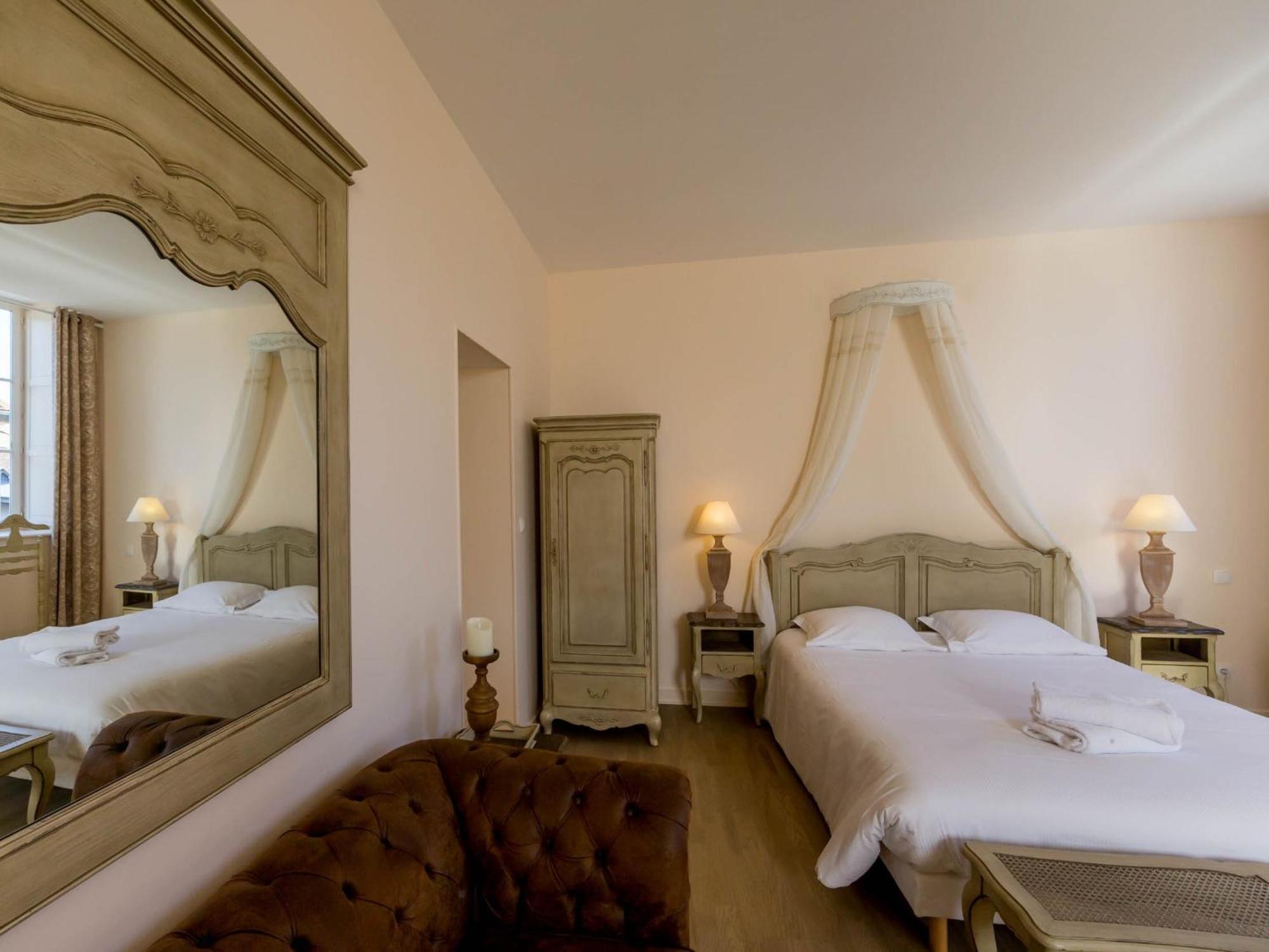 Le Cara - 4 Appartements Calmes Et Chics Au Coeur De Beaune Beaune (Cote d'Or) Quarto foto