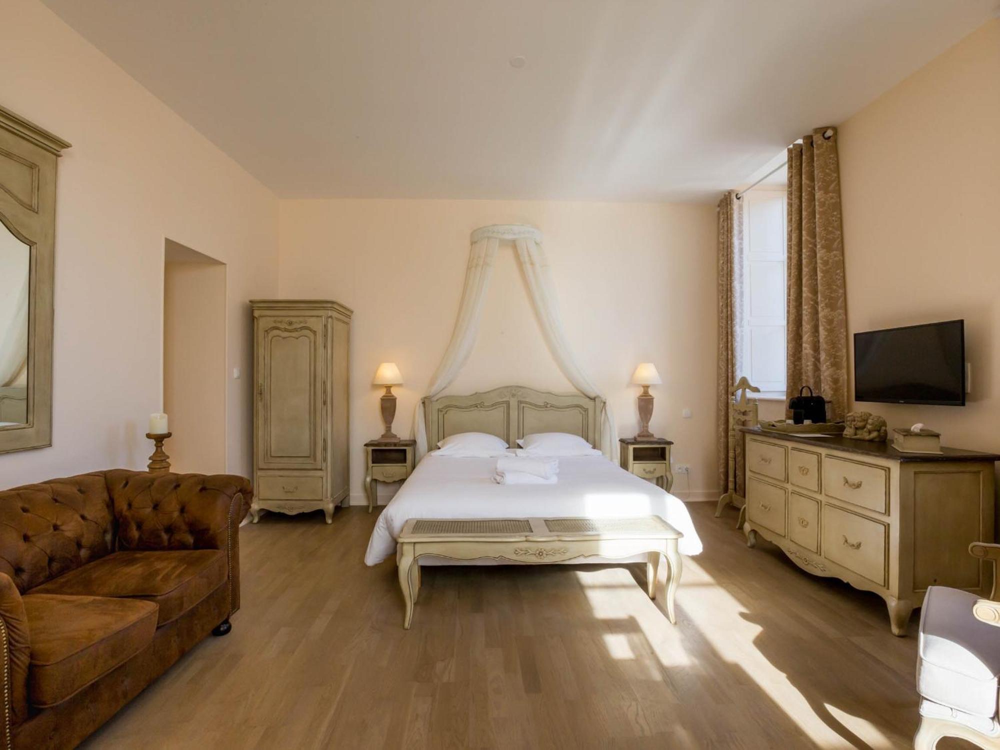 Le Cara - 4 Appartements Calmes Et Chics Au Coeur De Beaune Beaune (Cote d'Or) Quarto foto